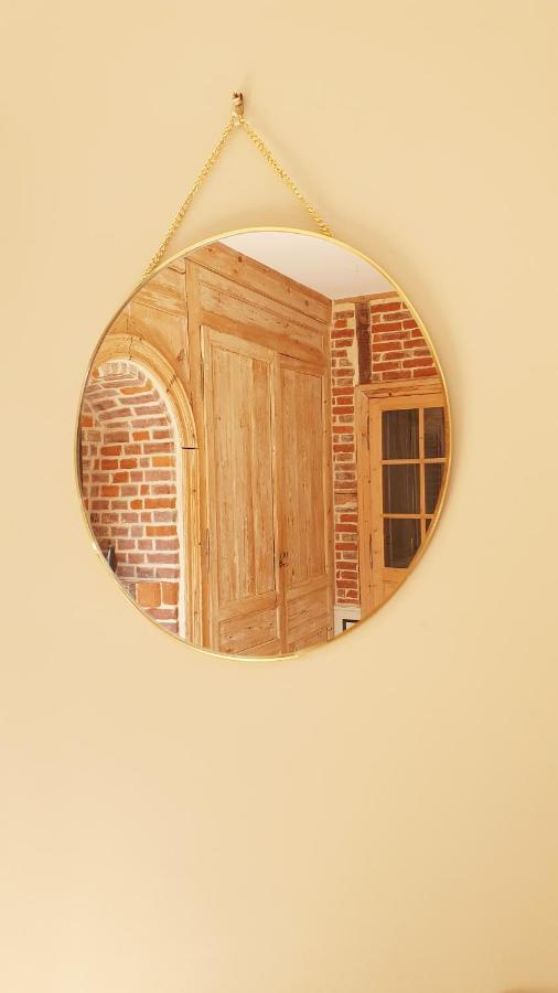 Le 2 Pieces Avec Parking Prive Apartment Honfleur Luaran gambar